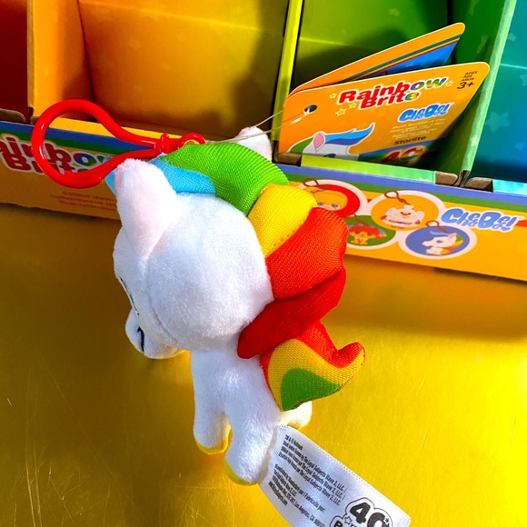RAINBOW BRITE NWT STARLITE 40 YEARS ADORABLE COLLECTIBLE BACKPACK CLIP PLUSH - Picture 3 of 6